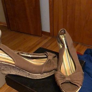 American Eagle wedges